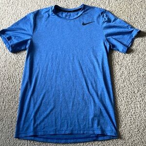 mens small nike dri fit t-shirt